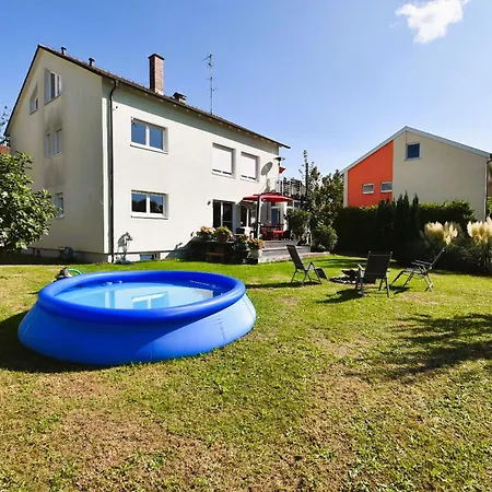 Appartement Sonnige 4 Gartenwohnung Naehe Fuer Bis Zu 6 Personen