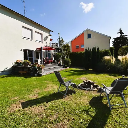 Appartement Sonnige 4 Gartenwohnung Naehe Fuer Bis Zu 6 Personen