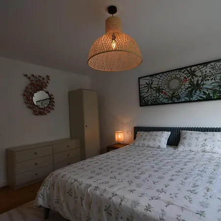 Sonnige 4 Gartenwohnung Naehe Fuer Bis Zu 6 Personen *